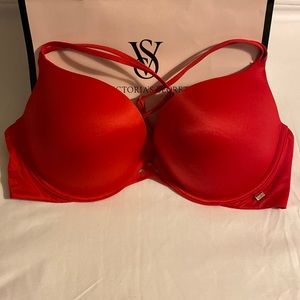 Victoria’s Secret Very Sexy Push-Up Bra